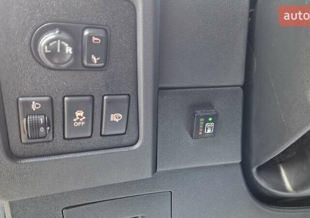 Білий Ніссан Кашкай, об'ємом двигуна 2 л та пробігом 115 тис. км за 9900 $, фото 14 на Automoto.ua