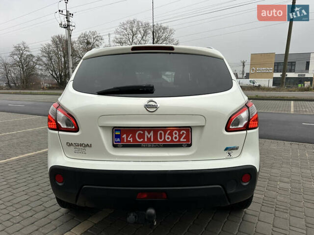 Белый Ниссан Кашкай, объемом двигателя 1.5 л и пробегом 167 тыс. км за 10499 $, фото 8 на Automoto.ua