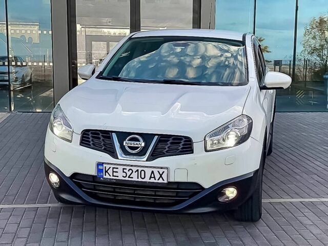 Ниссан Кашкай 2011 в Днепре (Днепропетровске) на Automoto.ua Белый Ниссан Кашкай, объемом двигателя 2 л и пробегом 162 тыс. км за 10300 $, фото 2 на Automoto.ua