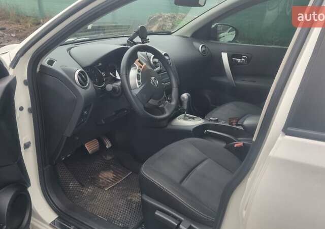 Білий Ніссан Кашкай, об'ємом двигуна 2 л та пробігом 168 тис. км за 11300 $, фото 3 на Automoto.ua