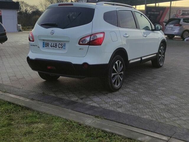Білий Ніссан Кашкай, об'ємом двигуна 2 л та пробігом 270 тис. км за 9500 $, фото 4 на Automoto.ua
