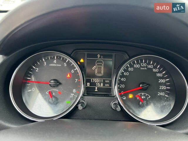 Белый Ниссан Кашкай, объемом двигателя 1.6 л и пробегом 170 тыс. км за 10555 $, фото 22 на Automoto.ua