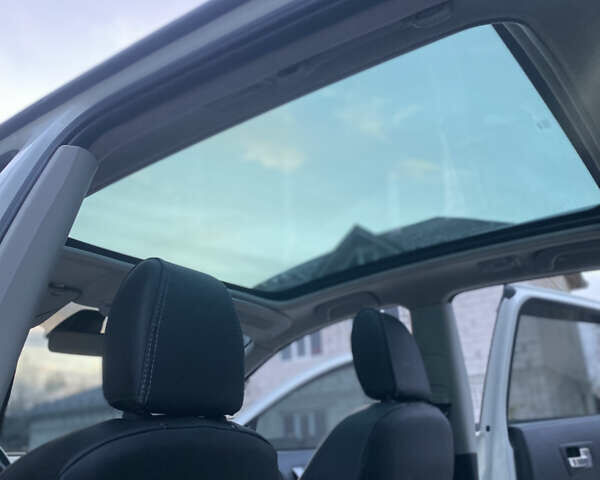 Білий Ніссан Кашкай, об'ємом двигуна 2 л та пробігом 214 тис. км за 11999 $, фото 27 на Automoto.ua