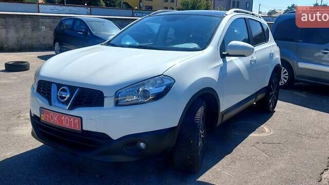 Білий Ніссан Кашкай, об'ємом двигуна 1.6 л та пробігом 197 тис. км за 10999 $, фото 6 на Automoto.ua