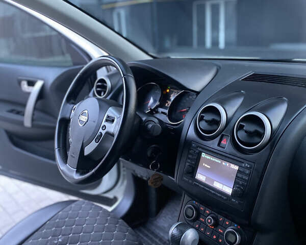 Білий Ніссан Кашкай, об'ємом двигуна 2 л та пробігом 214 тис. км за 11999 $, фото 30 на Automoto.ua