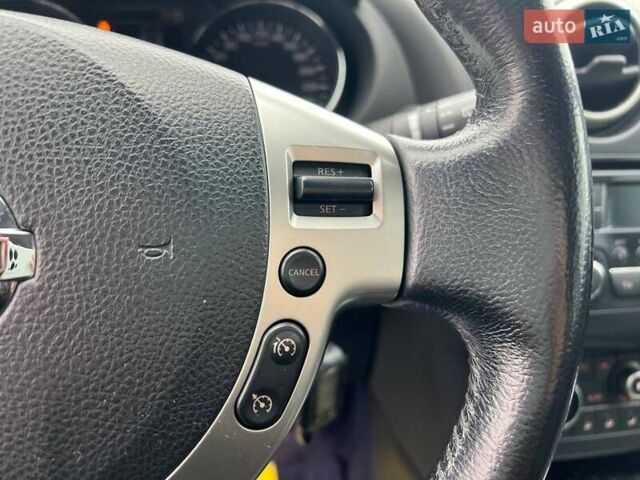 Белый Ниссан Кашкай, объемом двигателя 2 л и пробегом 151 тыс. км за 11300 $, фото 13 на Automoto.ua