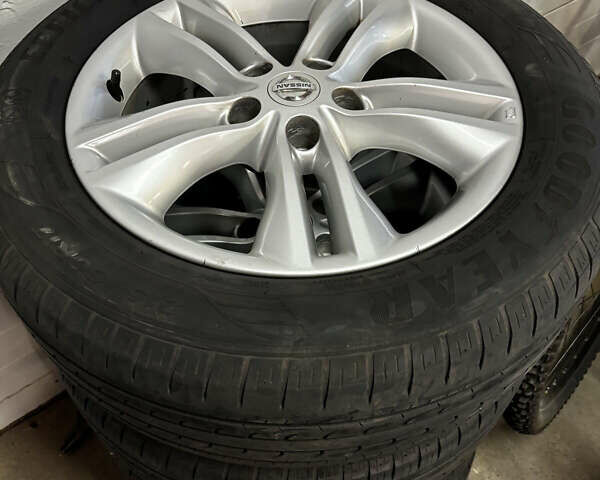 Белый Ниссан Кашкай, объемом двигателя 0 л и пробегом 191 тыс. км за 11650 $, фото 11 на Automoto.ua