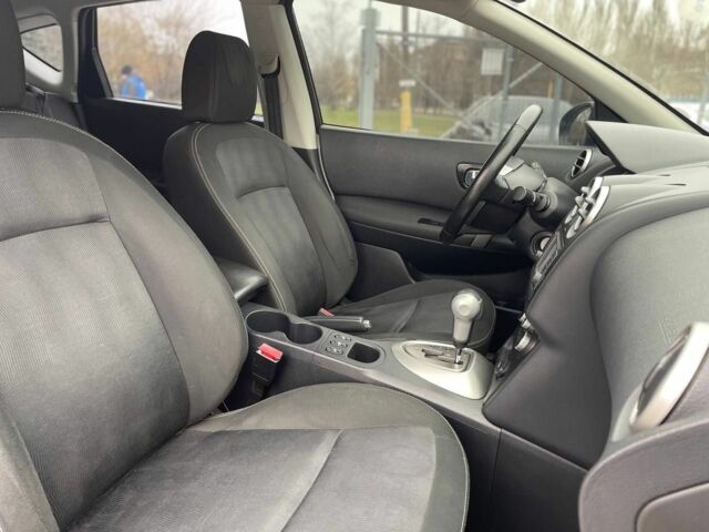 Белый Ниссан Кашкай, объемом двигателя 2 л и пробегом 149 тыс. км за 10900 $, фото 18 на Automoto.ua