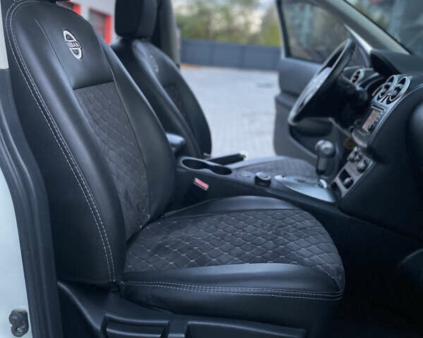 Білий Ніссан Кашкай, об'ємом двигуна 2 л та пробігом 214 тис. км за 11999 $, фото 24 на Automoto.ua