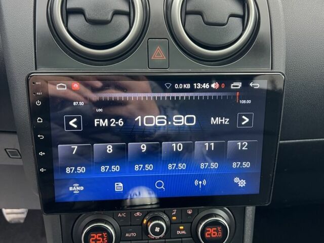 Белый Ниссан Кашкай, объемом двигателя 1.6 л и пробегом 170 тыс. км за 10555 $, фото 10 на Automoto.ua