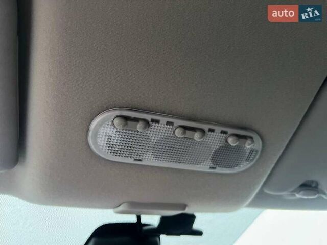 Белый Ниссан Кашкай, объемом двигателя 2 л и пробегом 128 тыс. км за 12490 $, фото 33 на Automoto.ua