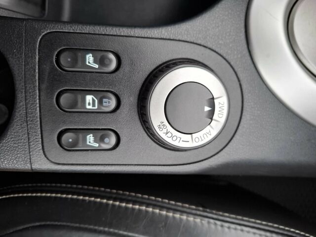 Белый Ниссан Кашкай, объемом двигателя 2 л и пробегом 217 тыс. км за 12800 $, фото 16 на Automoto.ua