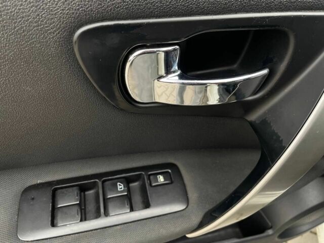 Белый Ниссан Кашкай, объемом двигателя 2 л и пробегом 149 тыс. км за 10900 $, фото 8 на Automoto.ua