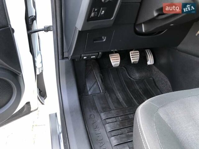 Белый Ниссан Кашкай, объемом двигателя 1.6 л и пробегом 215 тыс. км за 10400 $, фото 30 на Automoto.ua