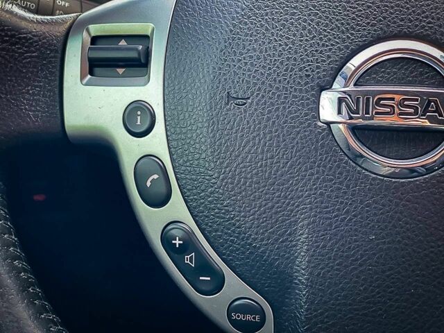 Ниссан Кашкай 2011 в Днепре (Днепропетровске) на Automoto.ua Белый Ниссан Кашкай, объемом двигателя 2 л и пробегом 162 тыс. км за 10300 $, фото 20 на Automoto.ua