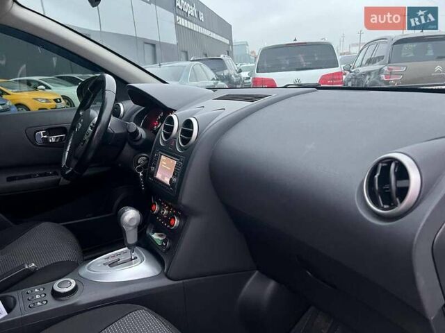 Белый Ниссан Кашкай, объемом двигателя 2 л и пробегом 128 тыс. км за 12490 $, фото 39 на Automoto.ua