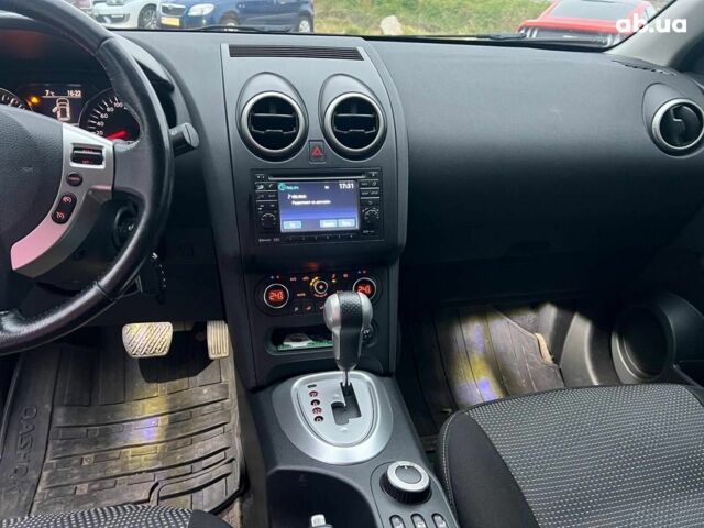 Белый Ниссан Кашкай, объемом двигателя 2 л и пробегом 128 тыс. км за 12490 $, фото 27 на Automoto.ua