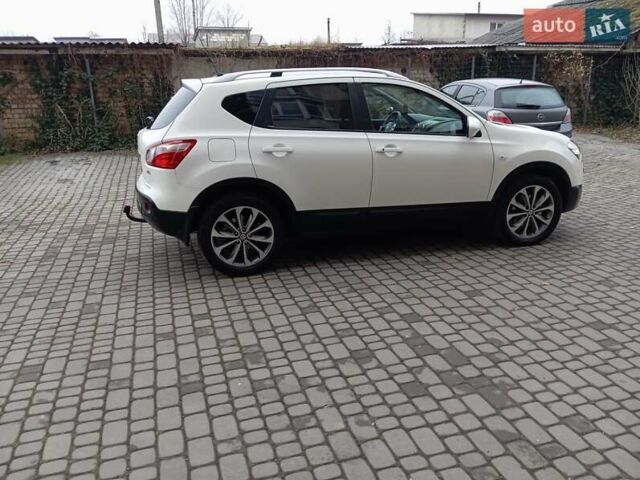 Белый Ниссан Кашкай, объемом двигателя 2 л и пробегом 231 тыс. км за 11650 $, фото 7 на Automoto.ua