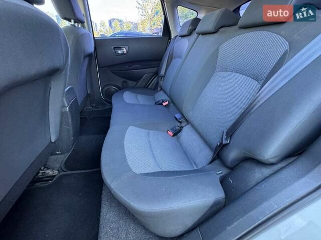 Белый Ниссан Кашкай, объемом двигателя 2 л и пробегом 197 тыс. км за 8690 $, фото 8 на Automoto.ua