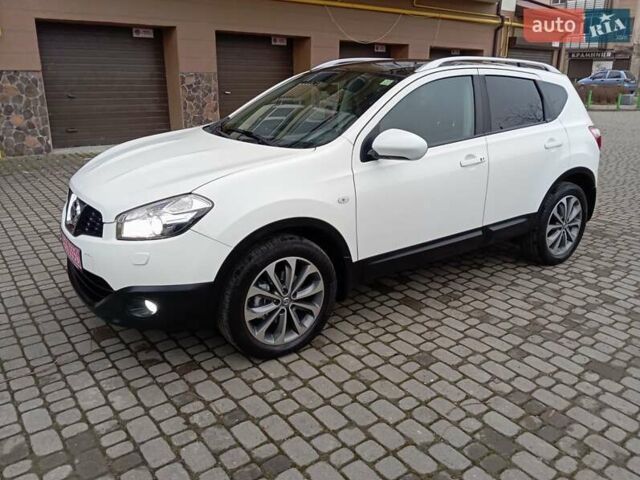Белый Ниссан Кашкай, объемом двигателя 2 л и пробегом 231 тыс. км за 11650 $, фото 2 на Automoto.ua