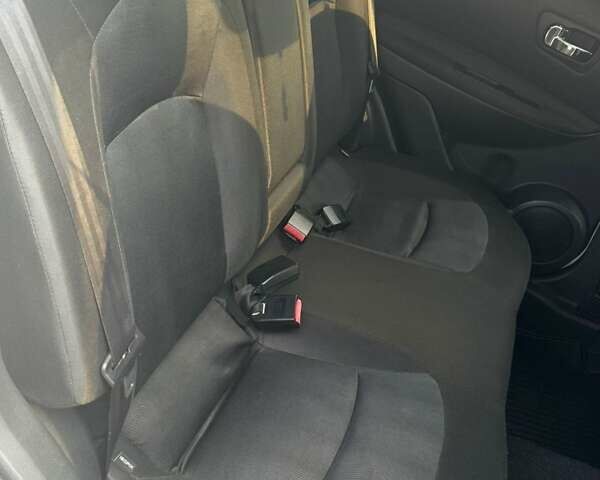 Белый Ниссан Кашкай, объемом двигателя 1.5 л и пробегом 234 тыс. км за 10500 $, фото 19 на Automoto.ua