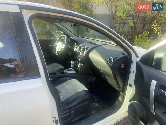 Ніссан Кашкай 2011 у Києві на Automoto.ua Білий Ніссан Кашкай, об'ємом двигуна 0 л та пробігом 210 тис. км за 9200 $, фото 3 на Automoto.ua