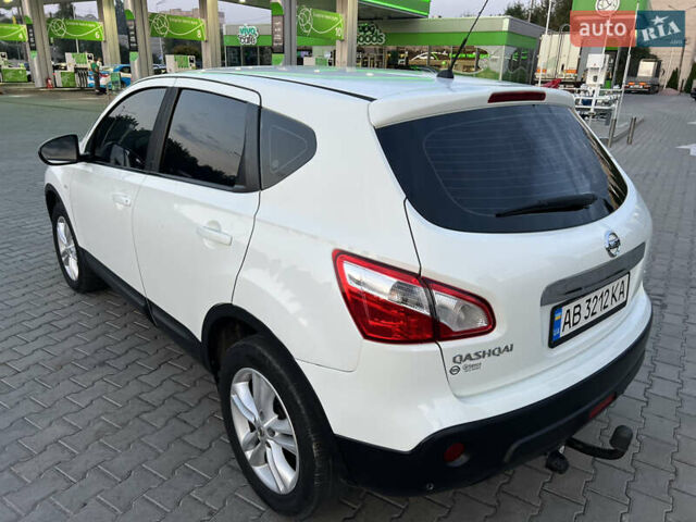 Белый Ниссан Кашкай, объемом двигателя 1.5 л и пробегом 230 тыс. км за 10299 $, фото 42 на Automoto.ua