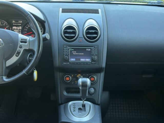 Белый Ниссан Кашкай, объемом двигателя 2 л и пробегом 152 тыс. км за 10600 $, фото 10 на Automoto.ua