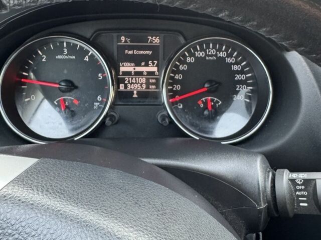 Ниссан Кашкай 2011 в Дрогобыче на Automoto.ua Белый Ниссан Кашкай, объемом двигателя 1.6 л и пробегом 214 тыс. км за 10800 $, фото 7 на Automoto.ua