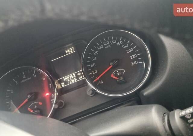 Білий Ніссан Кашкай, об'ємом двигуна 2 л та пробігом 168 тис. км за 11300 $, фото 4 на Automoto.ua