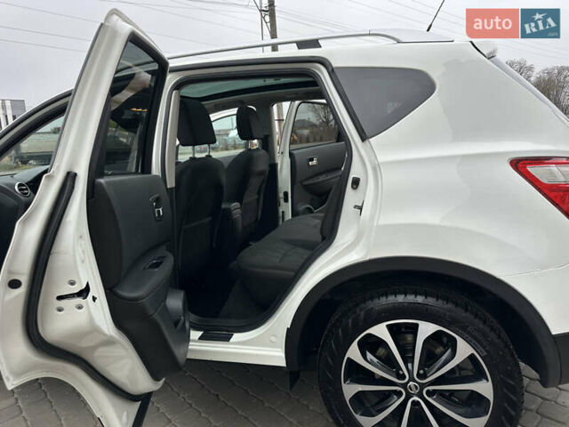 Белый Ниссан Кашкай, объемом двигателя 1.5 л и пробегом 167 тыс. км за 10499 $, фото 21 на Automoto.ua