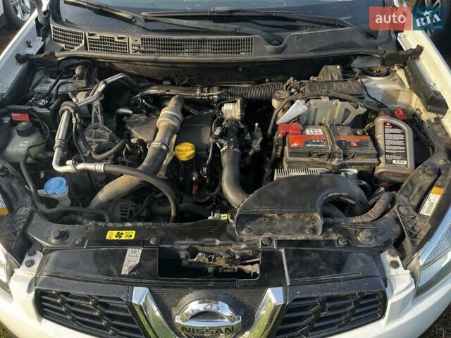 Білий Ніссан Кашкай, об'ємом двигуна 1.5 л та пробігом 220 тис. км за 11000 $, фото 24 на Automoto.ua