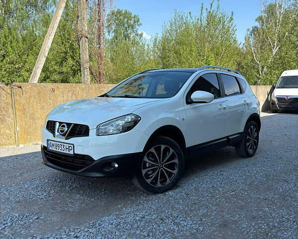 Белый Ниссан Кашкай, объемом двигателя 1.46 л и пробегом 234 тыс. км за 9999 $, фото 1 на Automoto.ua