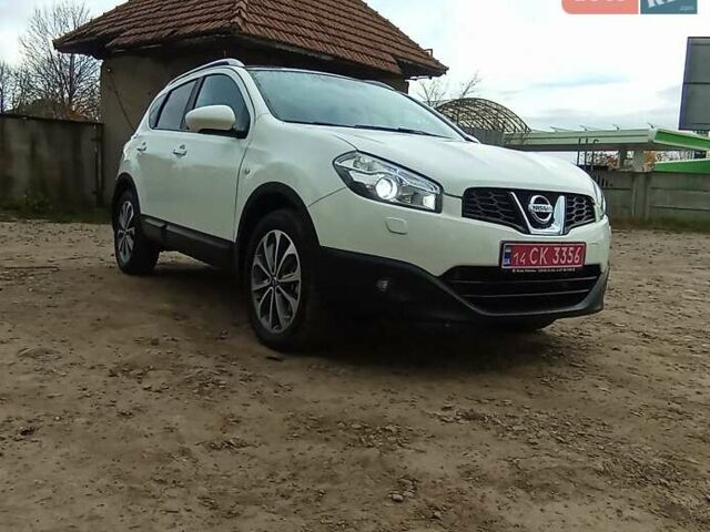 Білий Ніссан Кашкай, об'ємом двигуна 2 л та пробігом 231 тис. км за 11800 $, фото 9 на Automoto.ua