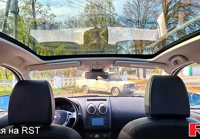 Белый Ниссан Кашкай, объемом двигателя 2 л и пробегом 215 тыс. км за 11700 $, фото 12 на Automoto.ua