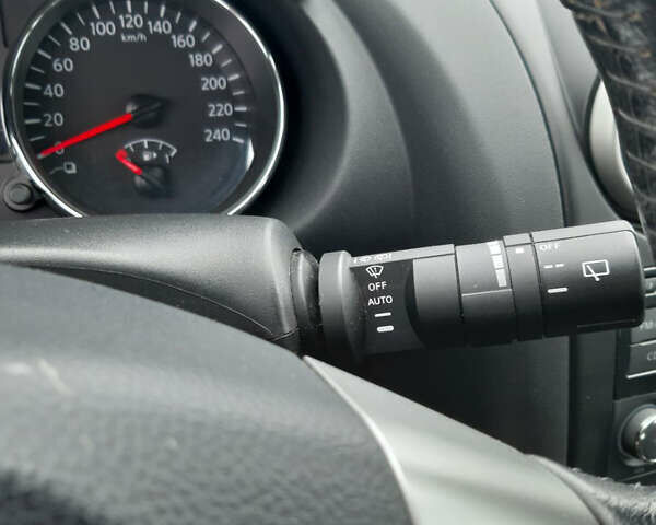 Білий Ніссан Кашкай, об'ємом двигуна 1.6 л та пробігом 219 тис. км за 10300 $, фото 12 на Automoto.ua