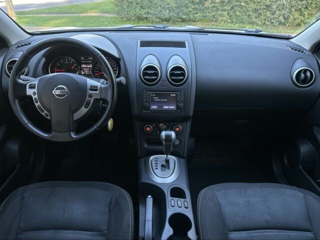 Белый Ниссан Кашкай, объемом двигателя 2 л и пробегом 152 тыс. км за 10600 $, фото 8 на Automoto.ua