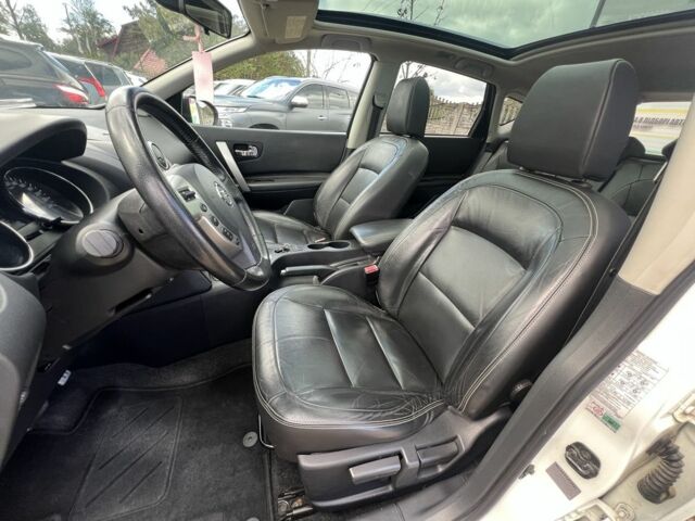 Белый Ниссан Кашкай, объемом двигателя 2 л и пробегом 215 тыс. км за 10499 $, фото 7 на Automoto.ua