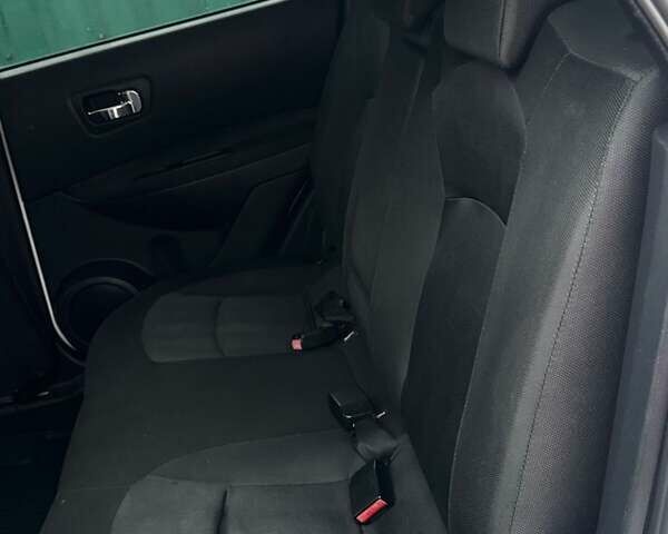 Белый Ниссан Кашкай, объемом двигателя 1.5 л и пробегом 234 тыс. км за 10500 $, фото 32 на Automoto.ua