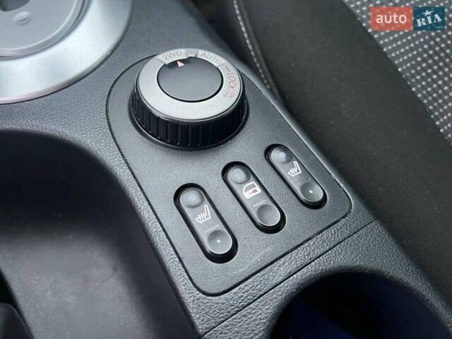 Белый Ниссан Кашкай, объемом двигателя 2 л и пробегом 128 тыс. км за 12490 $, фото 31 на Automoto.ua