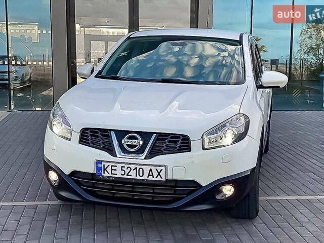 Ниссан Кашкай 2011 в Днепре (Днепропетровске) на Automoto.ua Белый Ниссан Кашкай, объемом двигателя 2 л и пробегом 162 тыс. км за 10300 $, фото 2 на Automoto.ua