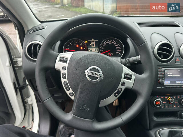 Белый Ниссан Кашкай, объемом двигателя 1.5 л и пробегом 229 тыс. км за 10650 $, фото 30 на Automoto.ua