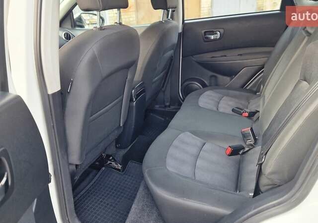 Белый Ниссан Кашкай, объемом двигателя 2 л и пробегом 115 тыс. км за 9900 $, фото 36 на Automoto.ua