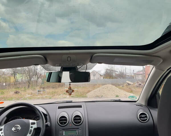 Білий Ніссан Кашкай, об'ємом двигуна 1.6 л та пробігом 219 тис. км за 10300 $, фото 19 на Automoto.ua