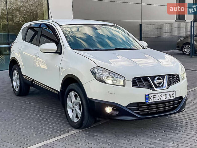 Ниссан Кашкай 2011 в Днепре (Днепропетровске) на Automoto.ua Белый Ниссан Кашкай, объемом двигателя 2 л и пробегом 162 тыс. км за 10300 $, фото 4 на Automoto.ua