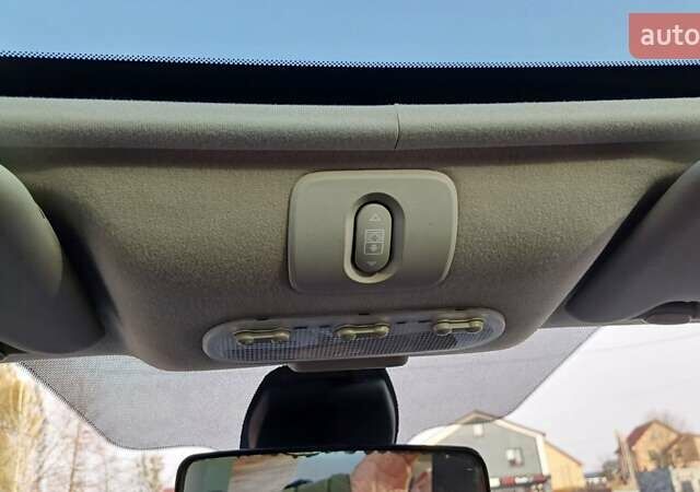 Белый Ниссан Кашкай, объемом двигателя 1.6 л и пробегом 227 тыс. км за 10800 $, фото 40 на Automoto.ua