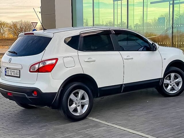 Ниссан Кашкай 2011 в Днепре (Днепропетровске) на Automoto.ua Белый Ниссан Кашкай, объемом двигателя 2 л и пробегом 162 тыс. км за 10300 $, фото 6 на Automoto.ua