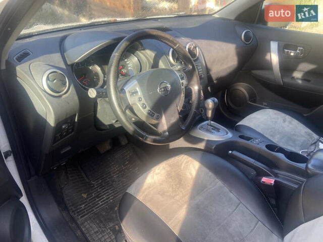 Ніссан Кашкай 2011 у Києві на Automoto.ua Білий Ніссан Кашкай, об'ємом двигуна 0 л та пробігом 210 тис. км за 9200 $, фото 8 на Automoto.ua