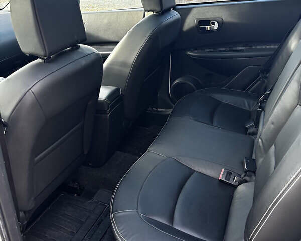 Белый Ниссан Кашкай, объемом двигателя 0 л и пробегом 191 тыс. км за 11650 $, фото 7 на Automoto.ua