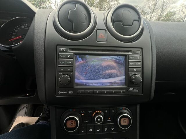 Белый Ниссан Кашкай, объемом двигателя 2 л и пробегом 215 тыс. км за 10499 $, фото 23 на Automoto.ua